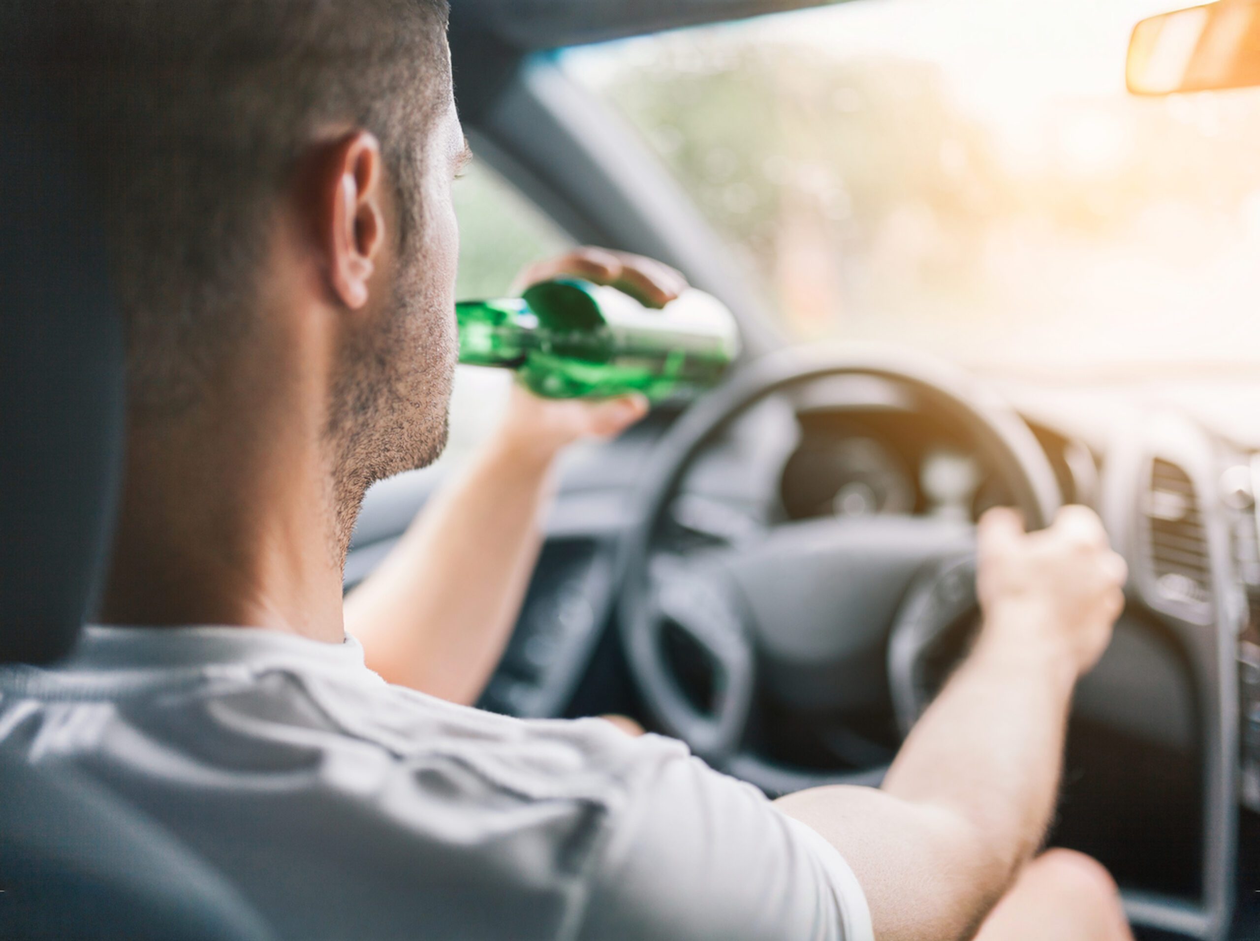 酒駕吊扣牌照怎麼辦？車主不知情怎麼申訴拿回？酒駕示意圖