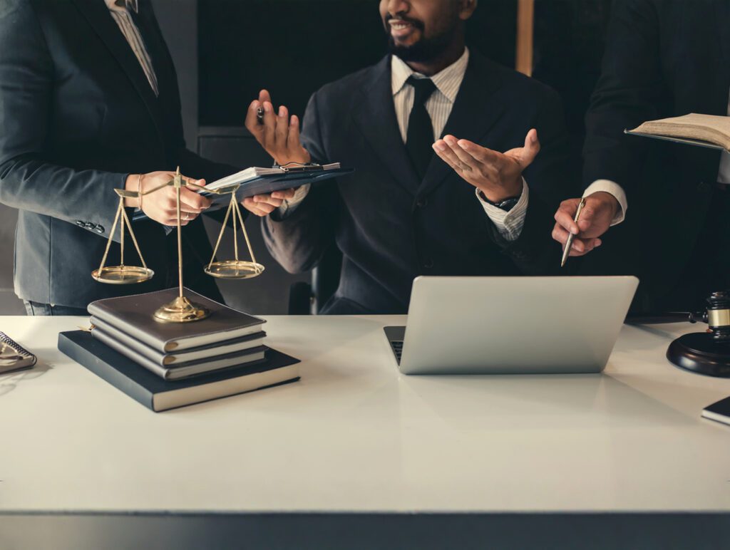 律師說明性侵害被害人補助與律師費補助制度內容