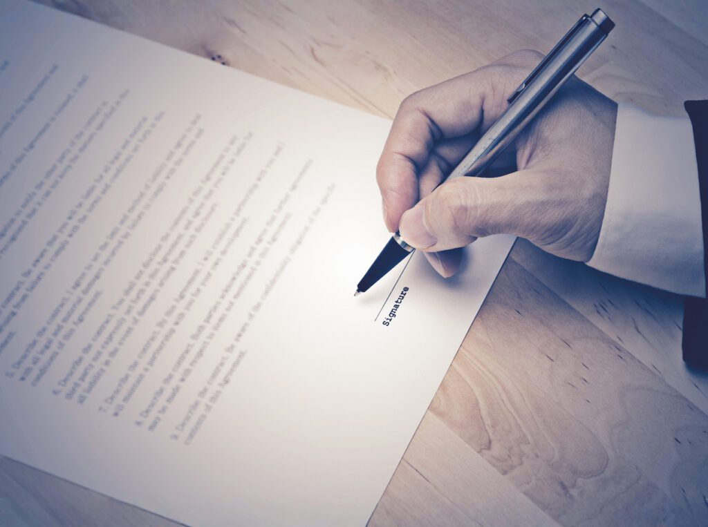 本票金額與簽名特寫示意圖說明形式審查要件